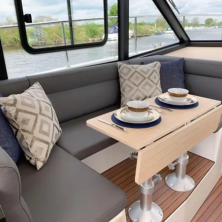 Thea - Magic Point Hotel na wodzie Mangalia